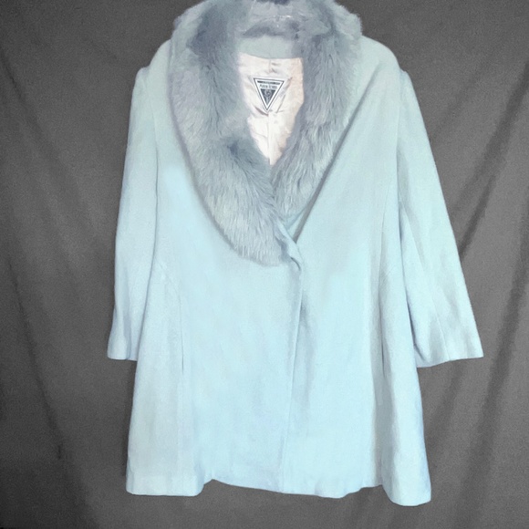Marvin Richards Jackets & Blazers - Vintage Ice Blue Winter Coat With Fur Collar